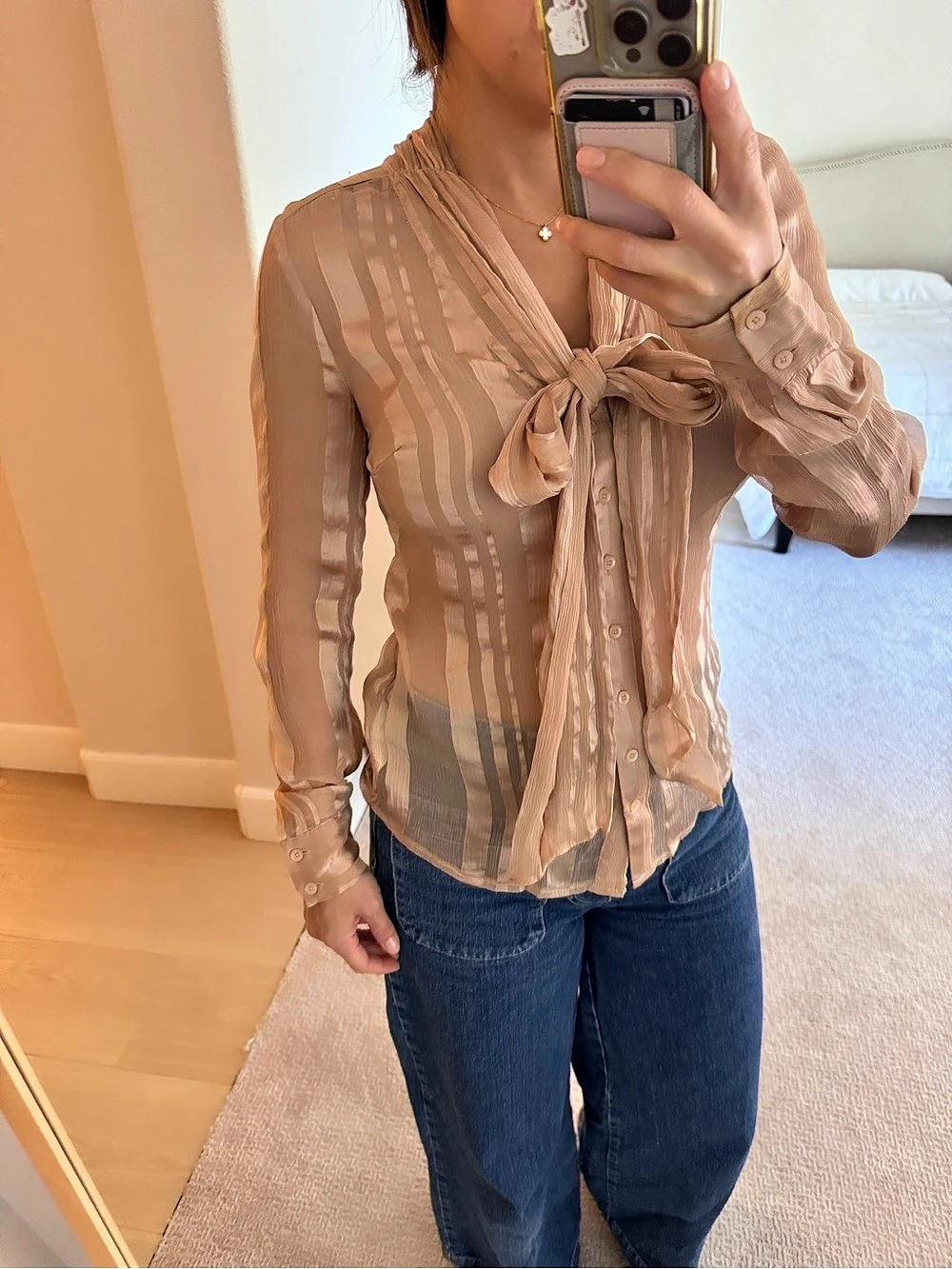 bebe Striped Tie Neck Blouse in Golden Pink Size Small